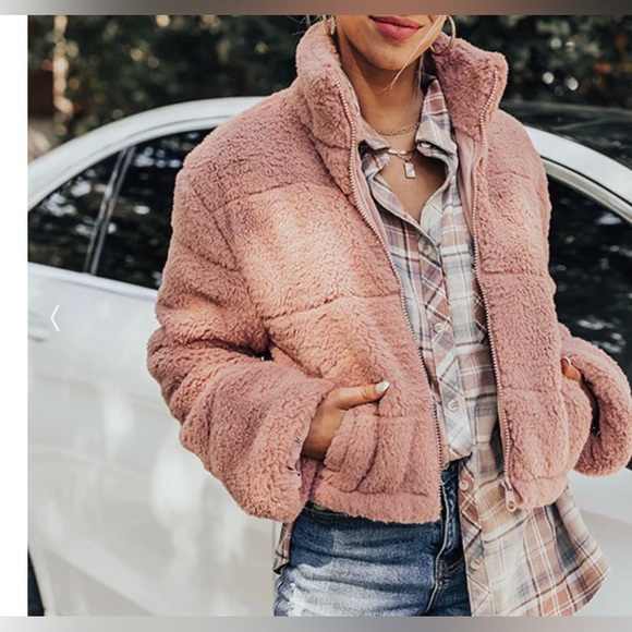 Impressions Jackets & Blazers - Blush Pink Sherpa Jacket Large